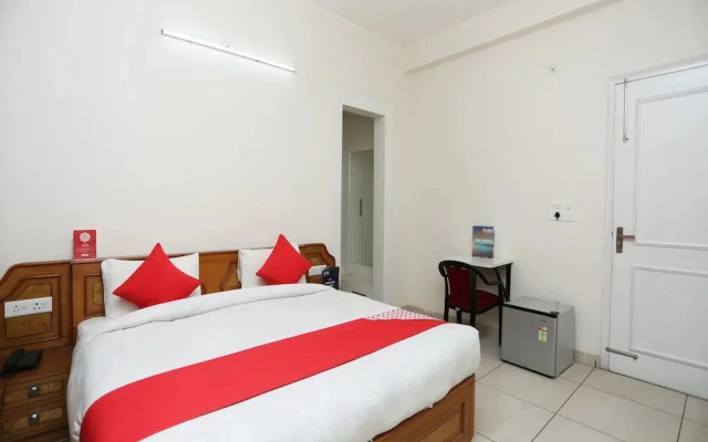 Saharan's Homes By OYO Rooms