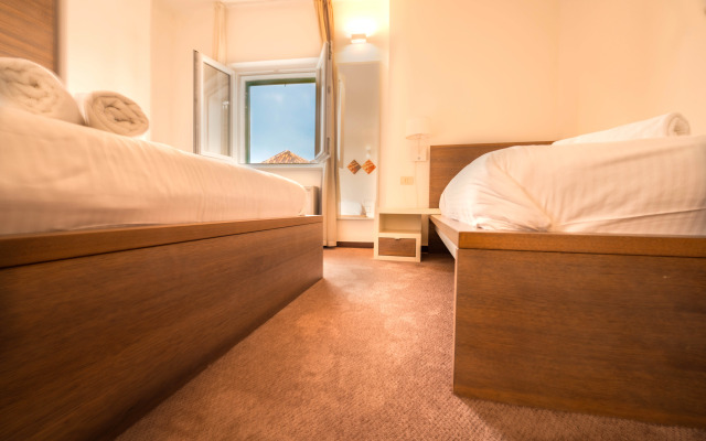 Slavija Culture Heritage Hotel