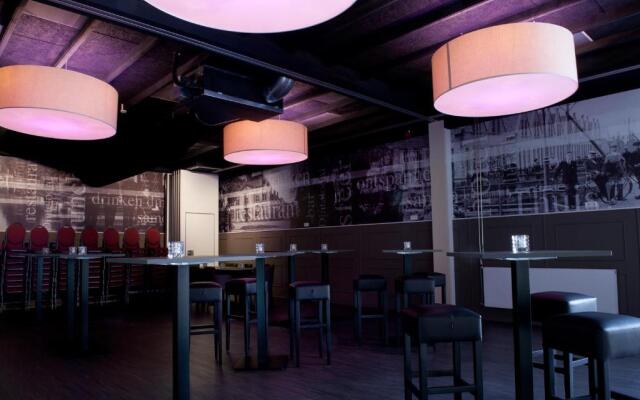 Hotel-Restaurant Thuis!