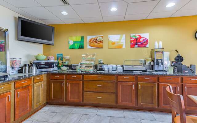 Quality Inn Goodlettsville