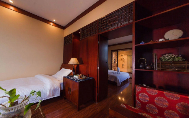 Dali Yinfeng Hotel