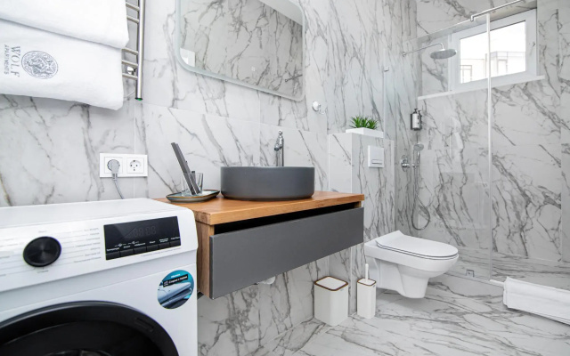 Wolf Apartments (Вольф Апартментс) на улице Халтурина