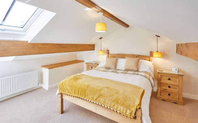 Host Stay The Hayloft