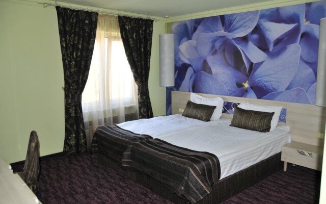 Adler Hotel
