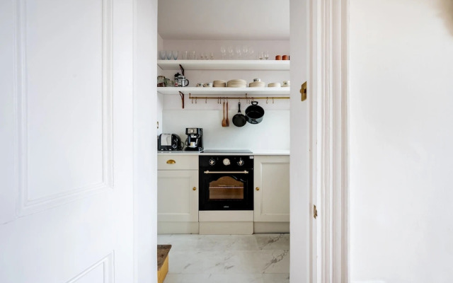 Highlife and Islington - by Out of Office Lifestyle