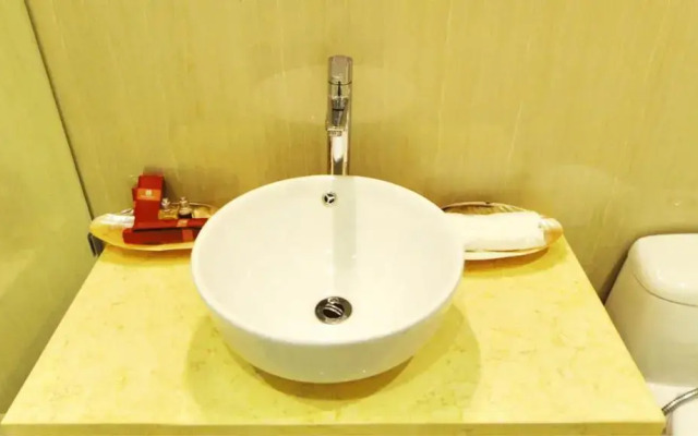 Mayana Hotel