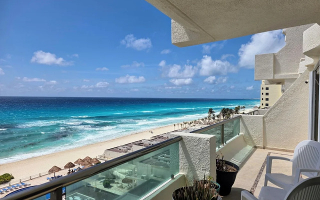 Penthouse moderno hermosa vista al mar
