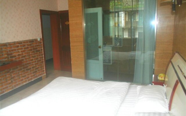 Hongming Business Hotel