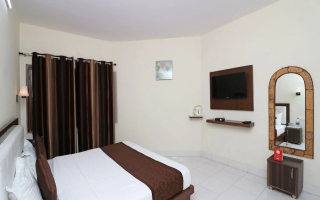 OYO 12853 The Kings Kalandi Resort