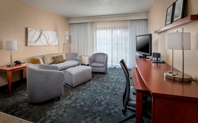 Courtyard by Marriott Boston Andover
