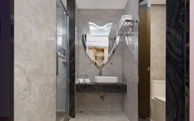 Bolaiya International Hotel (Foshan West Station Branch)