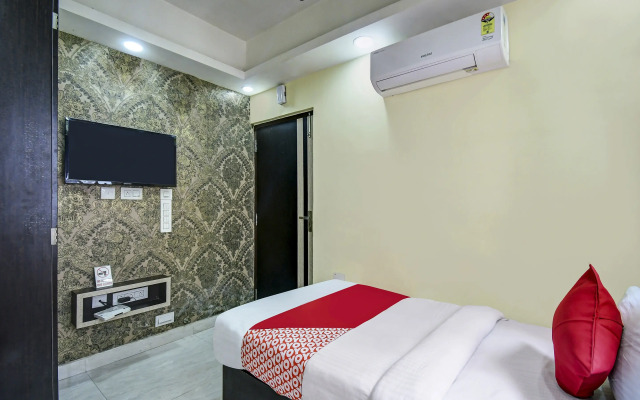 Collection O Hotel Paradise Near Chinar Park