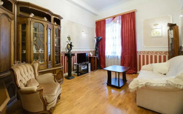 Kiev Accommodation Apartments on Bankova St.