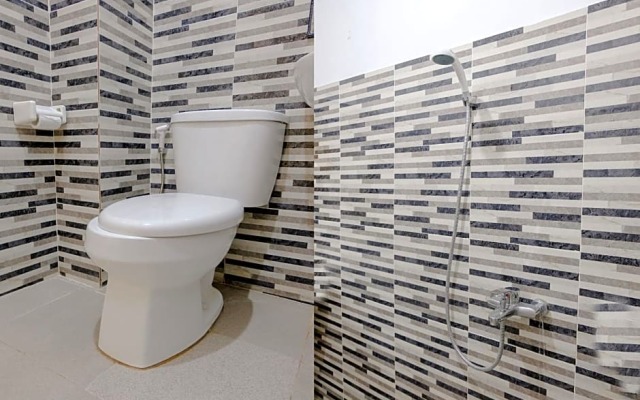 RedDoorz near Balai Kota Batu 3