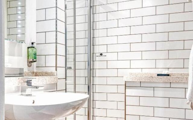 The Wheatsheaf by Innkeepers Collection