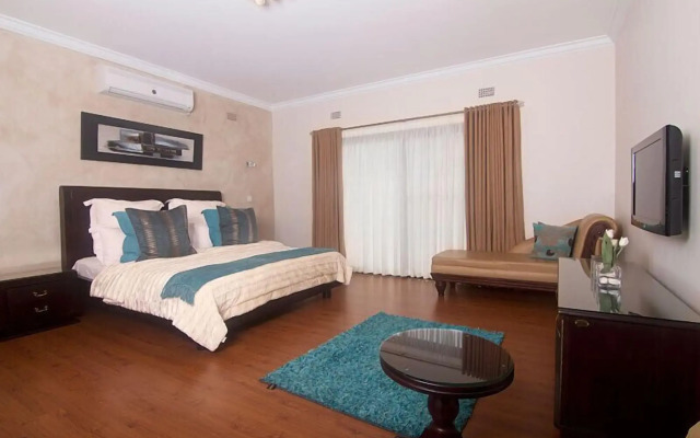 Fallsway Villas