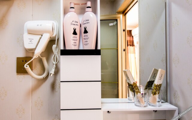 Cangzhou Qingshe Travel Apartment