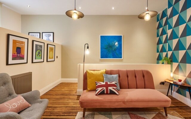Dakota by LCM Apartments