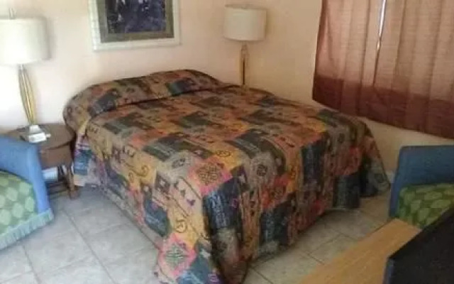 Siesta Motel and Surfside Cabanas