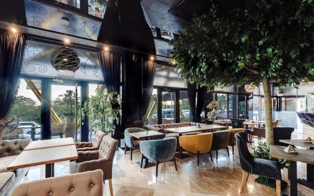 OPU Boutique Hotel