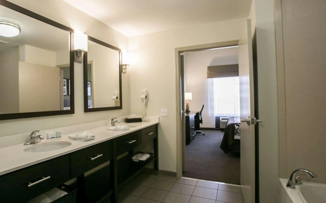 Sleep Inn & Suites