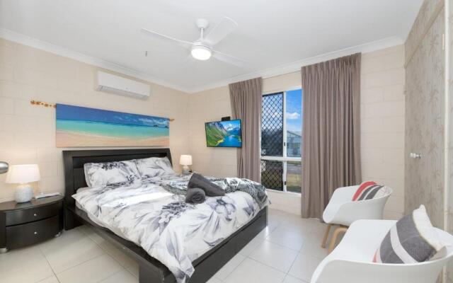 Lovely 3BR Holiday Home with Pool