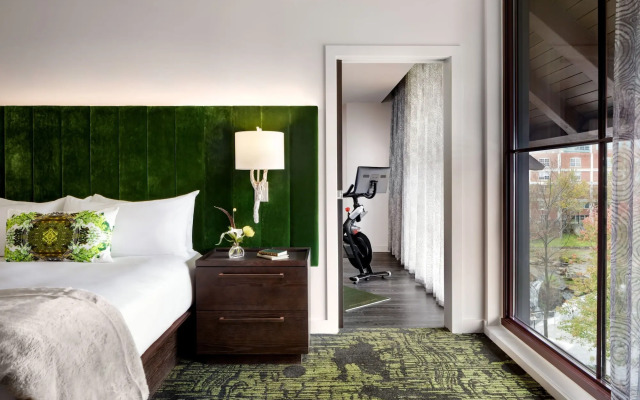 Grand Bohemian Lodge Greenville, Autograph Collection