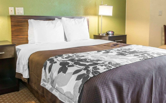 Sleep Inn & Suites - Airport