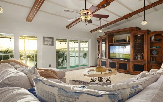 Intercoastal Dreams Penthouse