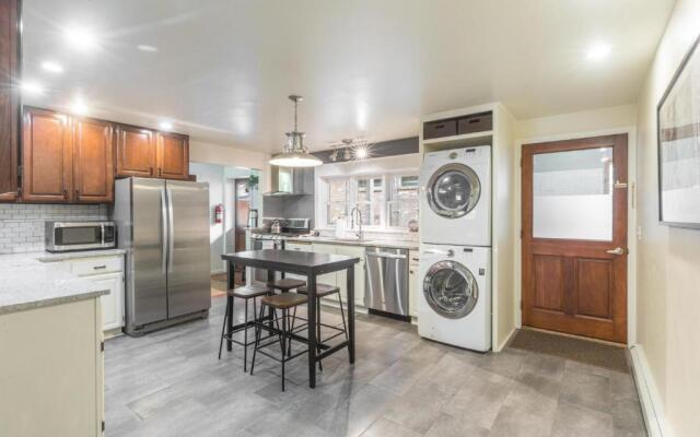 225 6th Avenue Unit 3