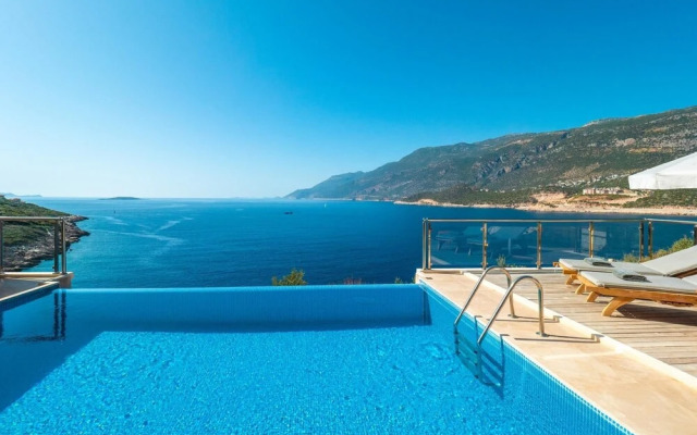 Lighthouse Loft Gunbatimi