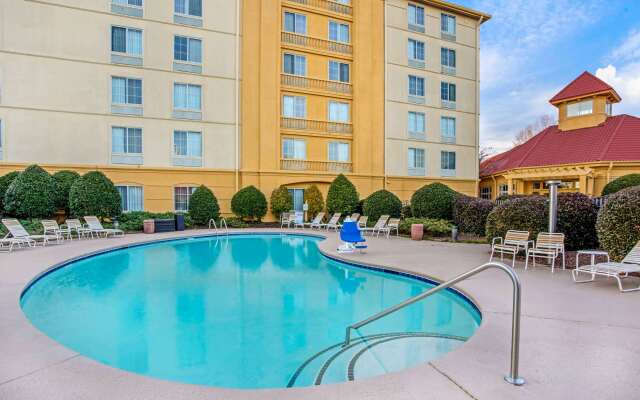 La Quinta Inn & Suites by Wyndham Winston-Salem