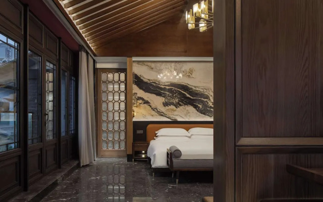 Moonrise Hotels & Resorts