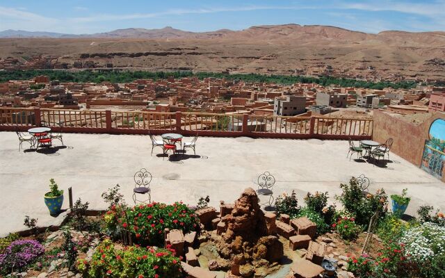 Riad Soleil bleu Bed & Breakfast