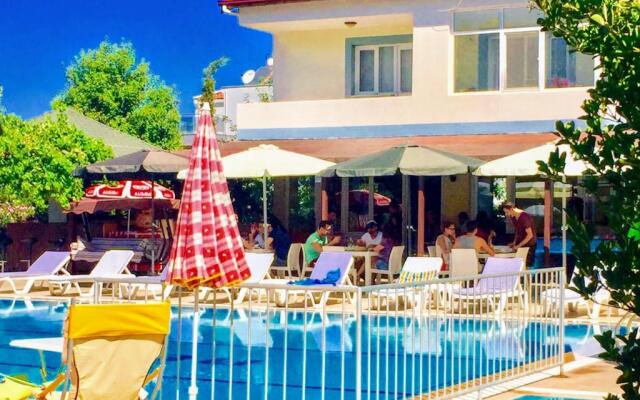Melodi Club Hotel