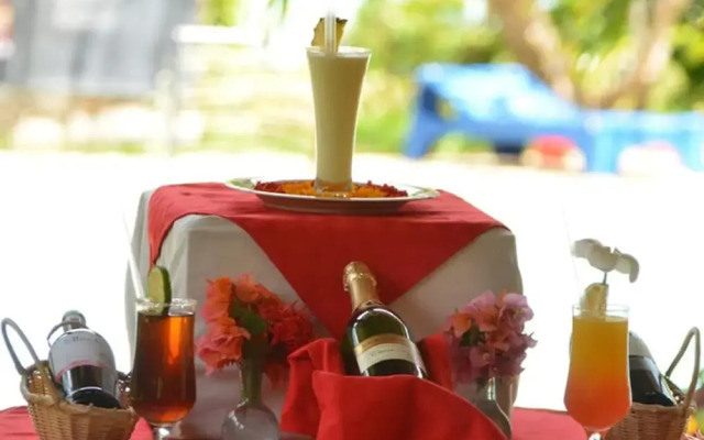 Maweni Beach Cottages