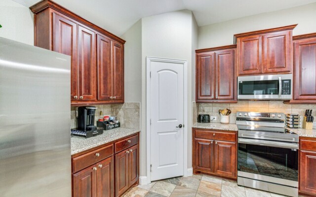 Private Yard & Grill: Greenville Vacation Rental