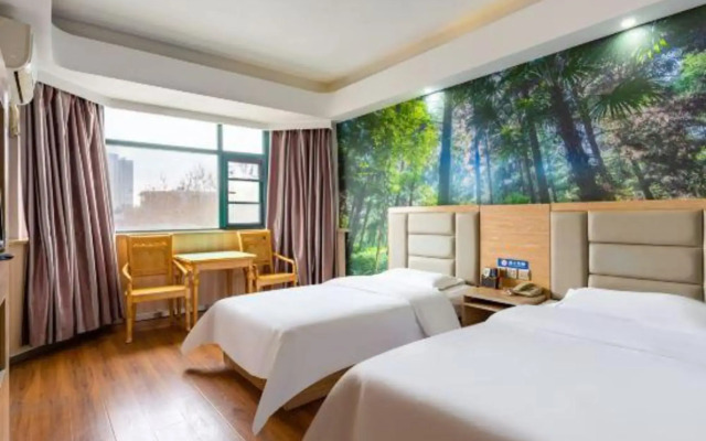 Fangyuan Hotel (Zhengda Yi Affiliated Hospital Bishagang Park)