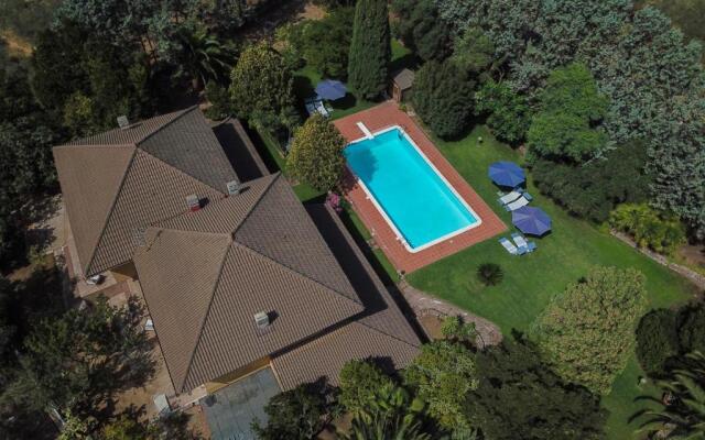 DOMUS 81 Villa nel verde a nord della Sardegna