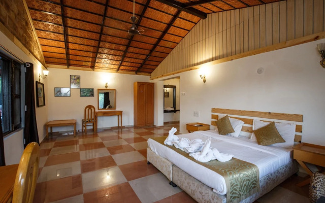 Gir Lions Paw Resort With Swimming Pool