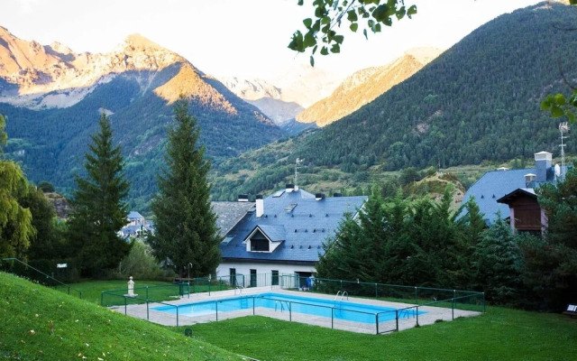 Foratata by Keywii. 6paxs. Sallent de Gallego