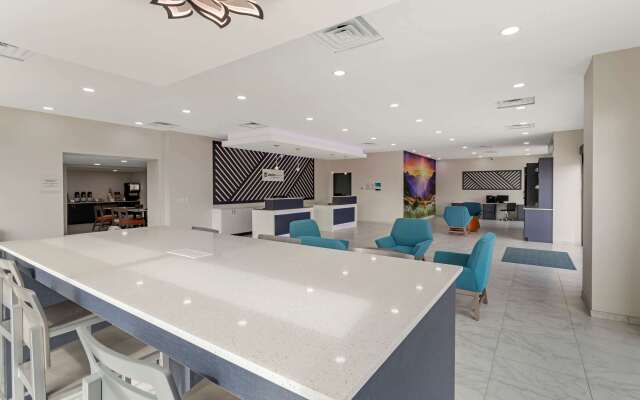 Clarion Pointe Kimball By Choice Hotels