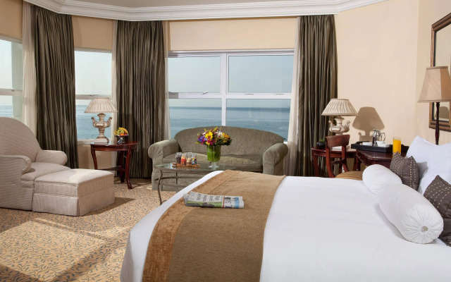 The Table Bay Hotel