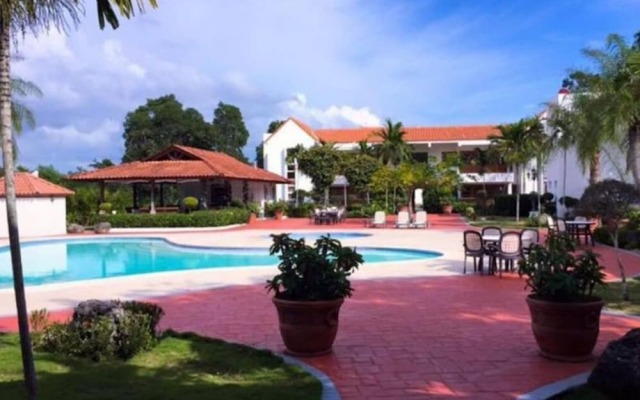 "las Brisas, Juan Dolio, 3br, 3 Pools, Jacuzzi, Beach, Golf, Polo"