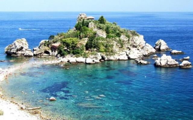 Casa di Laura a 50 metri dal mare