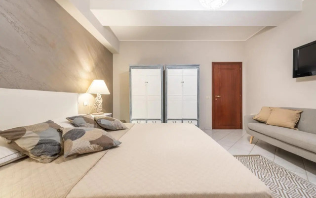 Suite Home Simius
