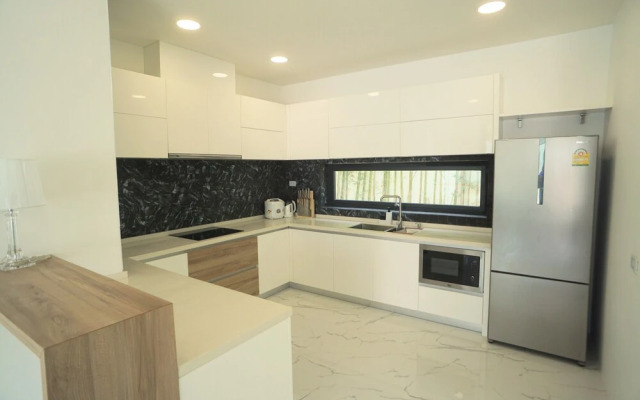 Private Pool Villa in Central Pattaya - Palmc6