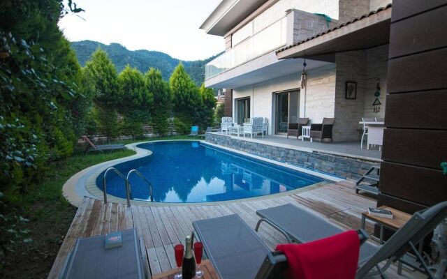 Jotun Villa Icmeler