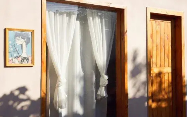 Weizhou Island Shili Homestay
