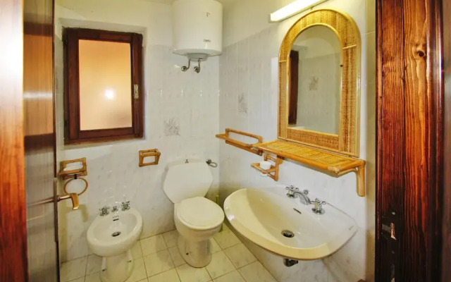 Apartment in Costa Paradiso With Garden